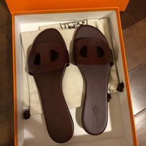 Hermes lizboa sandals new! Size 37 authentic.